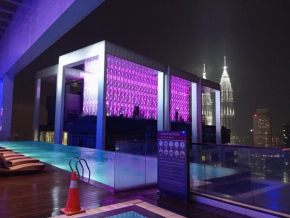 Platinum suites klcc by Fifty One